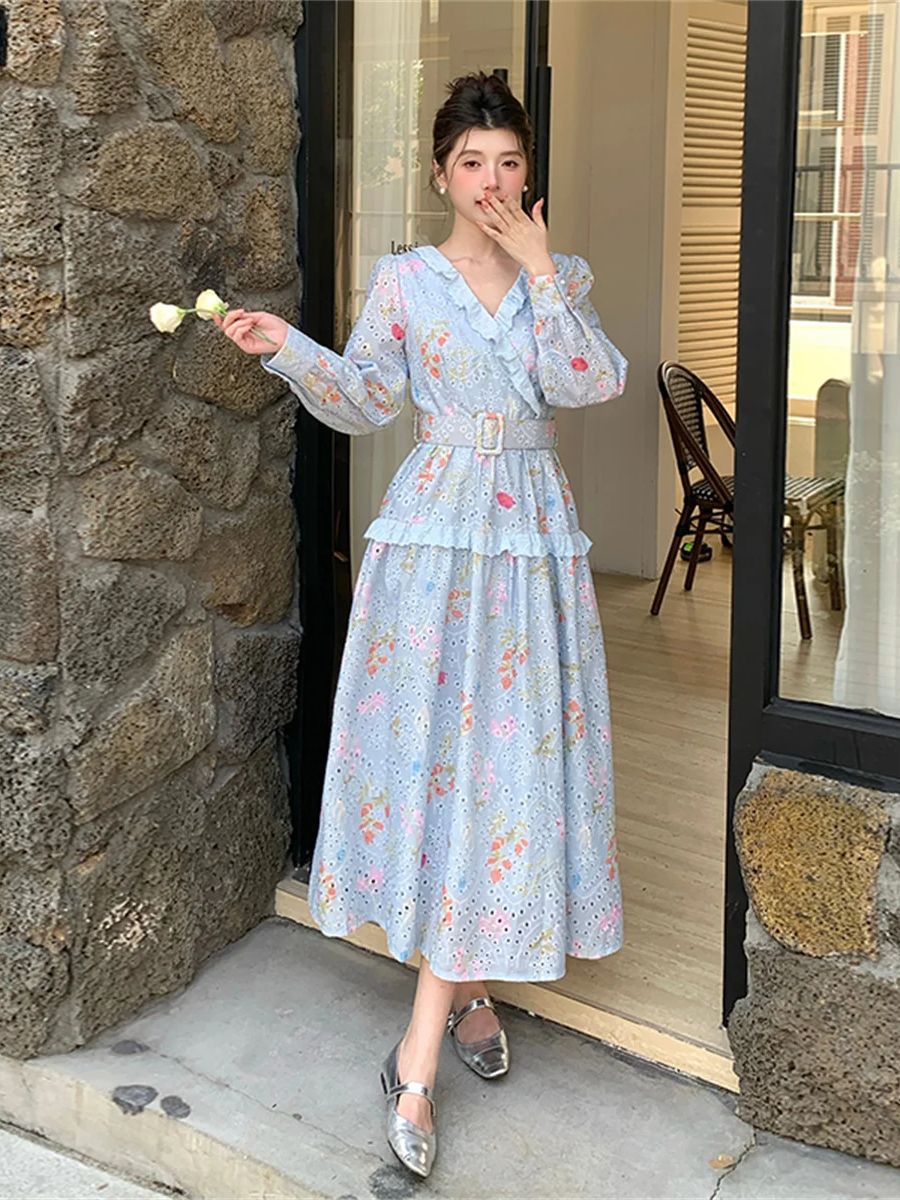 เดรสยาวปานกลางลายดอกไม้สไตล์ฝร - French Vintage Floral Midi Dress บทวิจารณ์และราคา